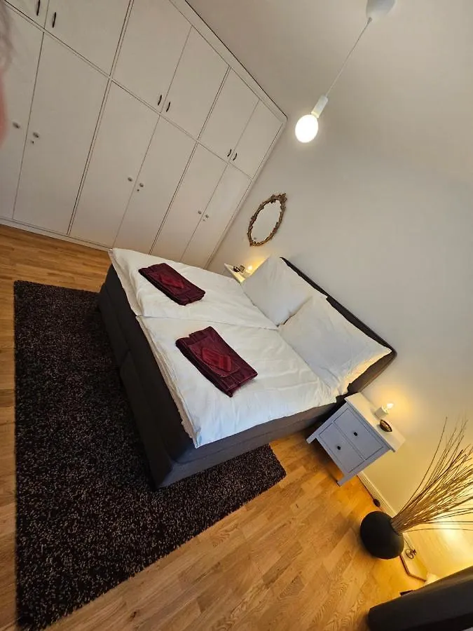 Yuki'S Place - Central Design Apartment - Vienna Trade Fair - Wu Campus - Downtown - Subway 0*,