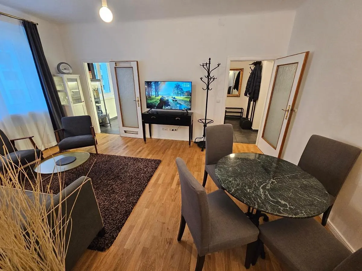 Yuki'S Place - Central Design Apartment - Vienna Trade Fair - Wu Campus - Downtown - Subway Austria