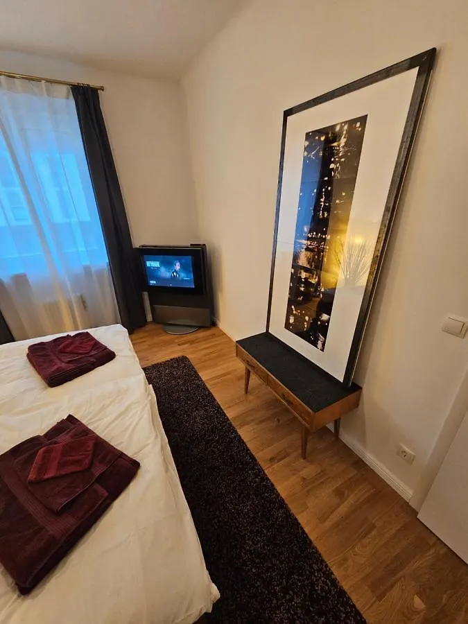 Yuki'S Place - Central Design Apartment - Vienna Trade Fair - Wu Campus - Downtown - Subway 0*,